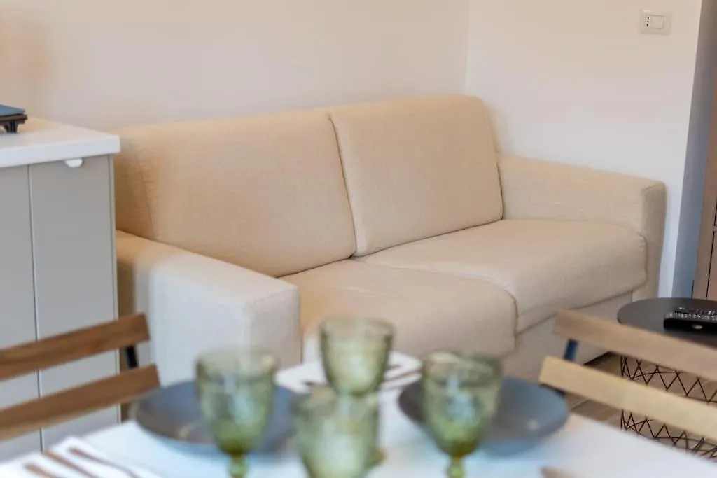 Apartment 10 Min To Centrale Luxury Loft With Suite Milan