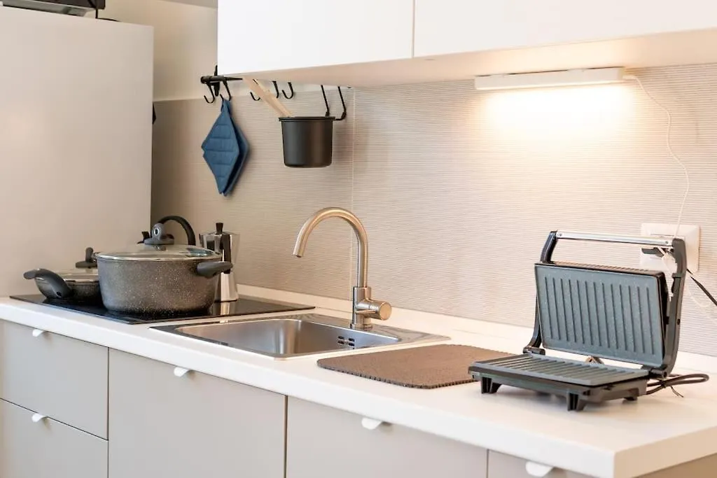10 Min To Centrale Luxury Loft With Suite Milan